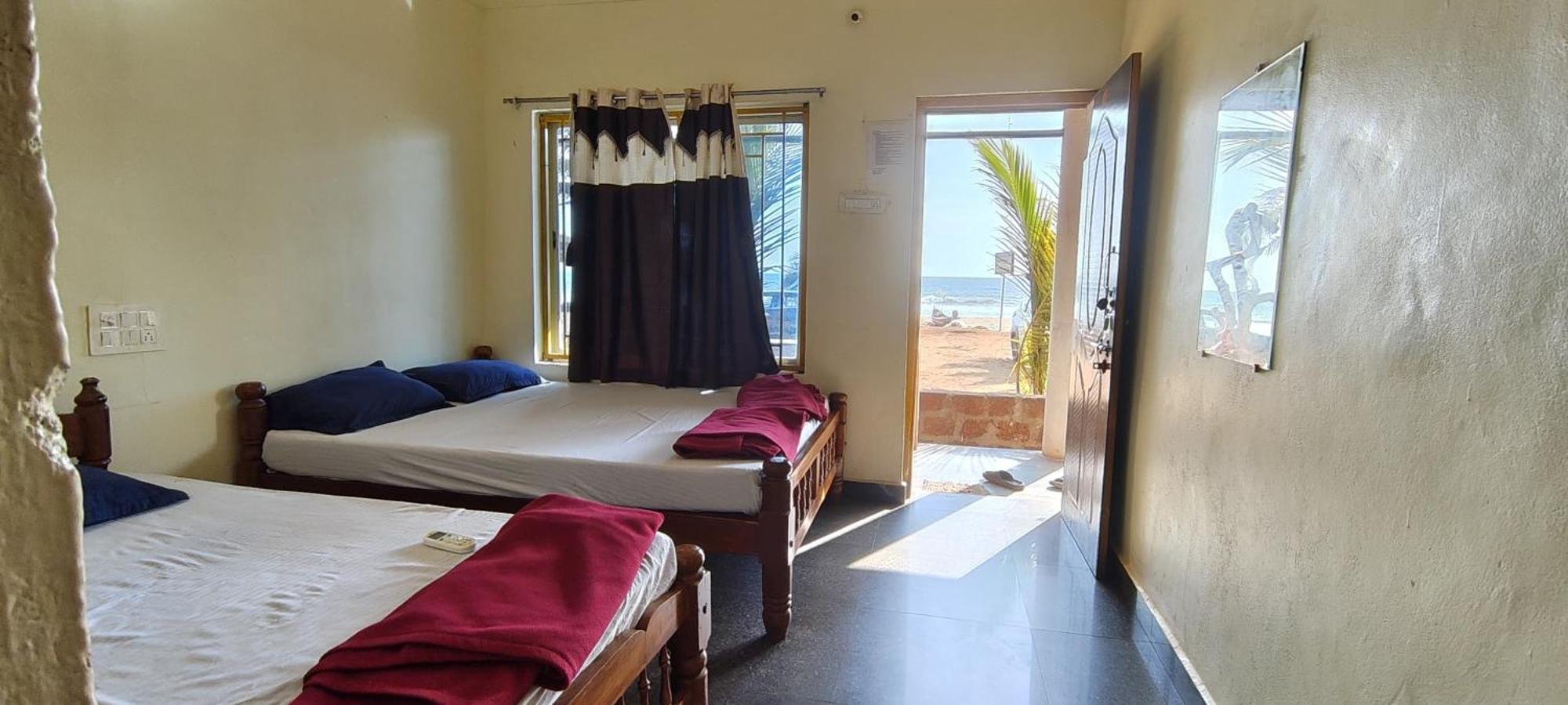 Gokarna Govekar Sea Facing Rooms Gokarna (Karnataka) Exterior foto